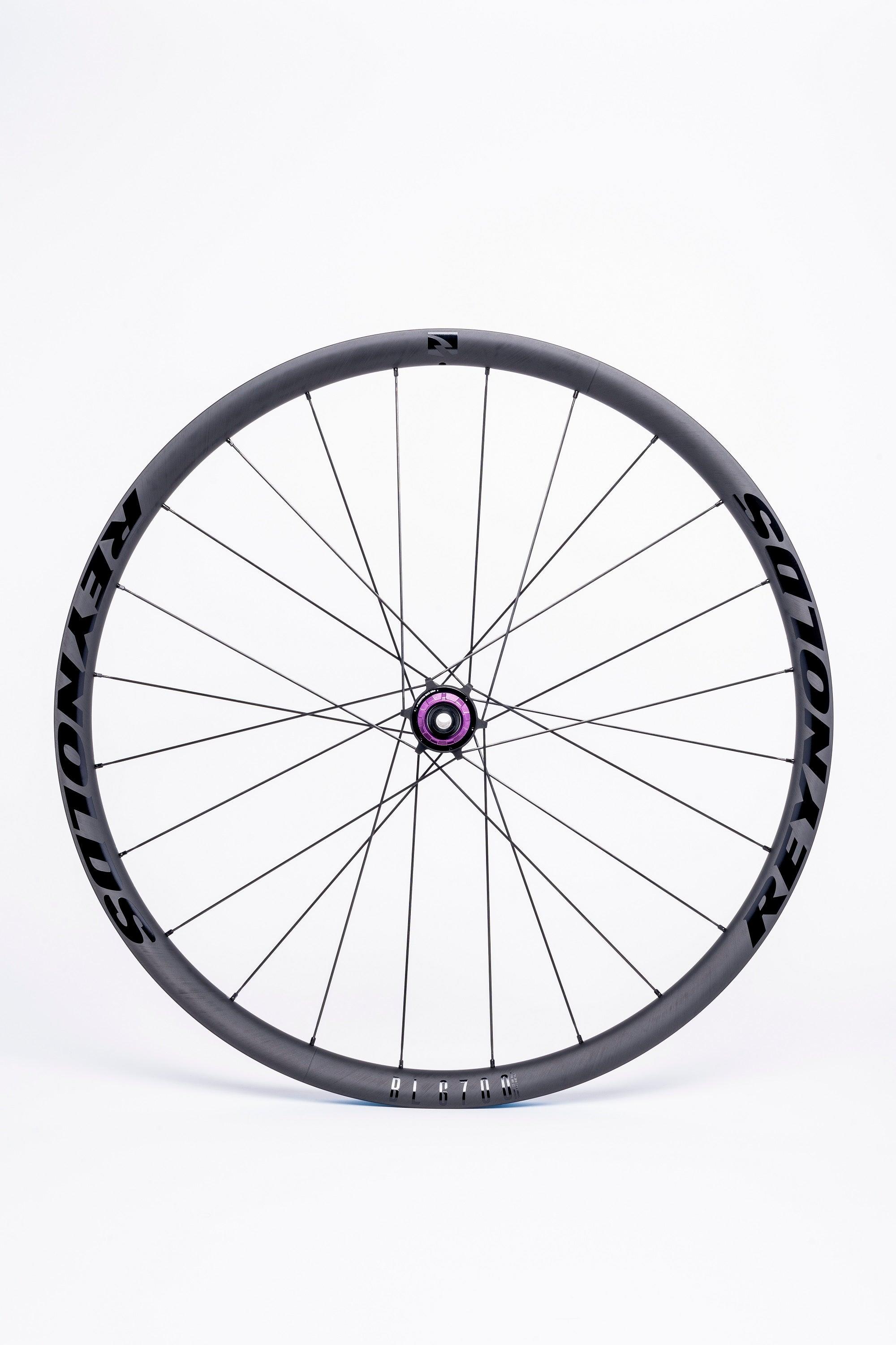 Reynolds BLACKLABEL G700 / G650 EXPERT - GAMUX
