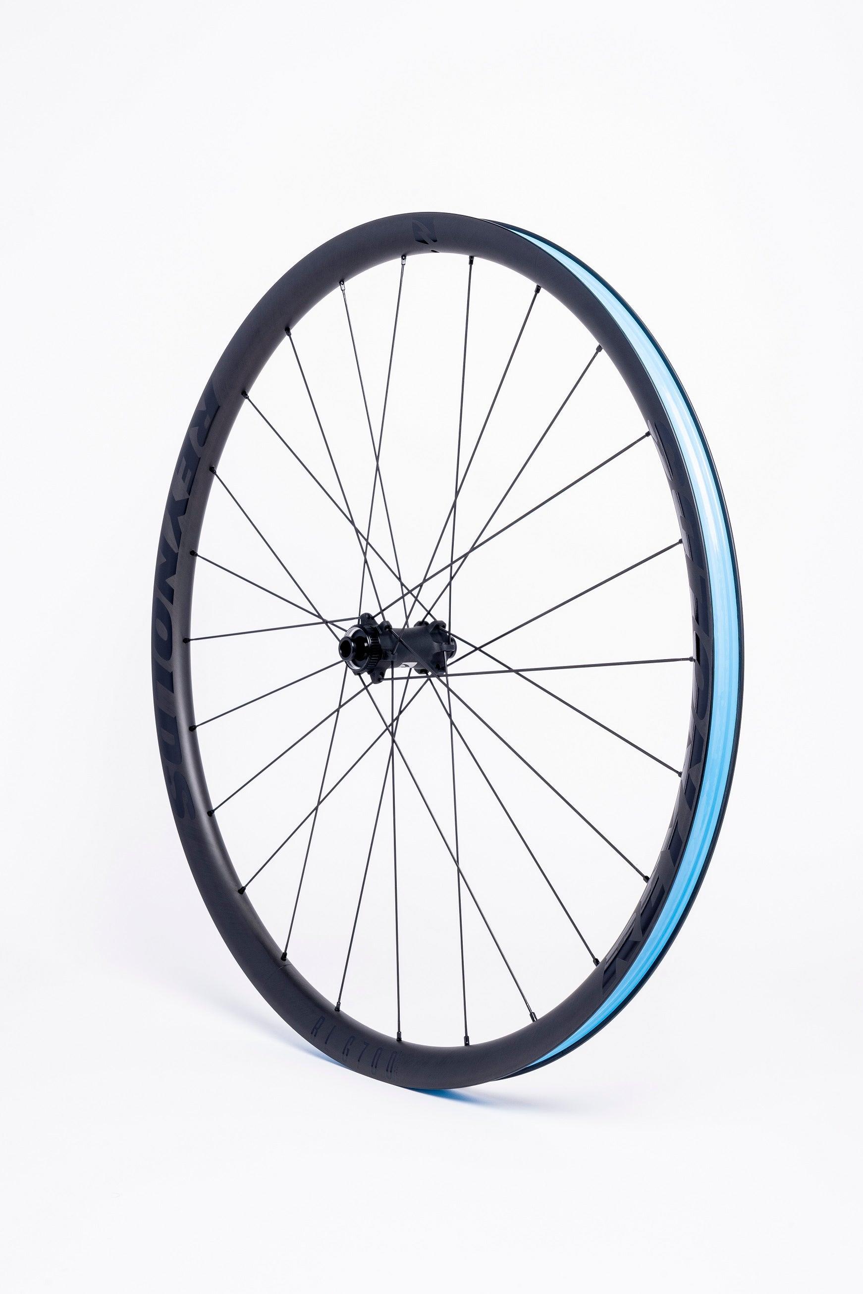Reynolds BLACKLABEL G700 / G650 EXPERT - GAMUX
