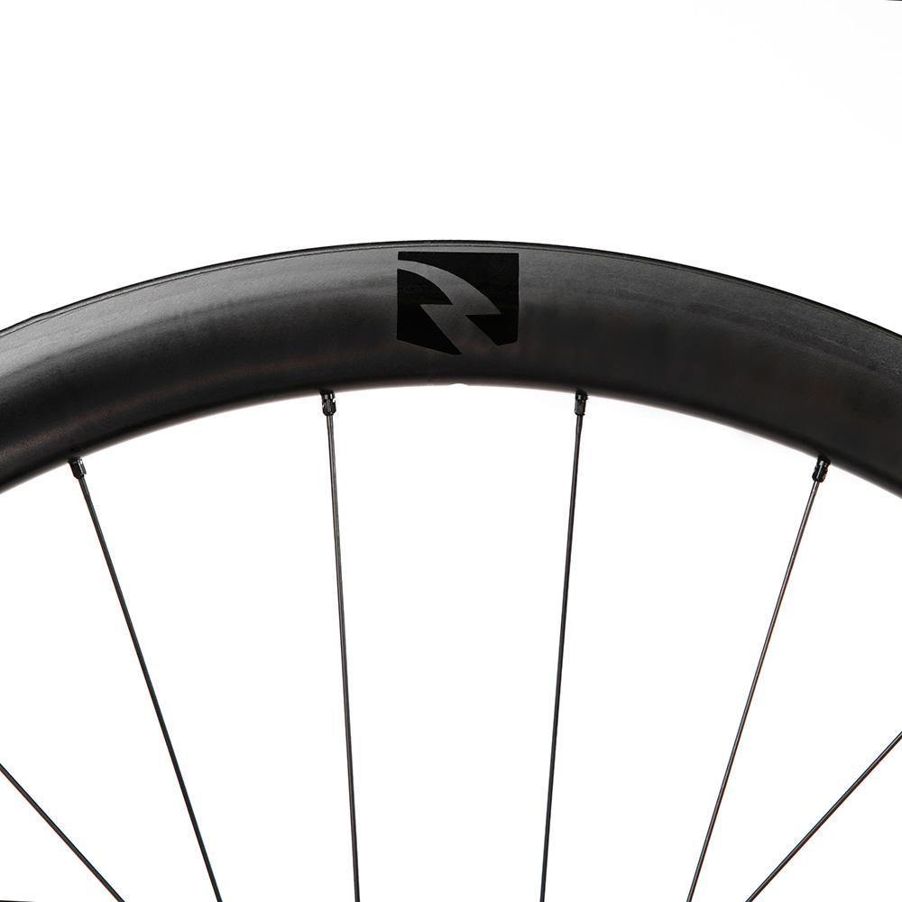 AR41 DB | Carbon Road Wheels | Reynolds Cycling